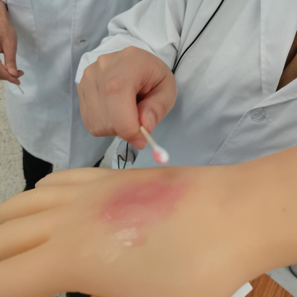 香港大红鹰论坛网