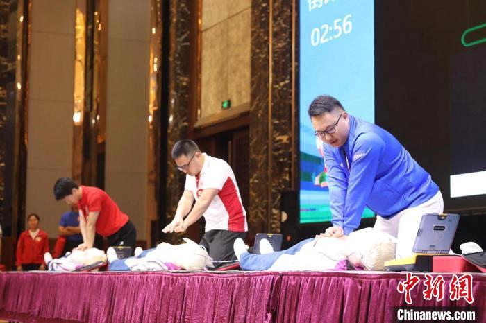 香港大红鹰论坛网