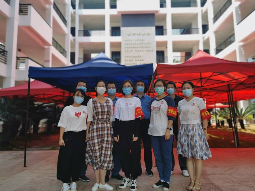 香港大红鹰论坛网