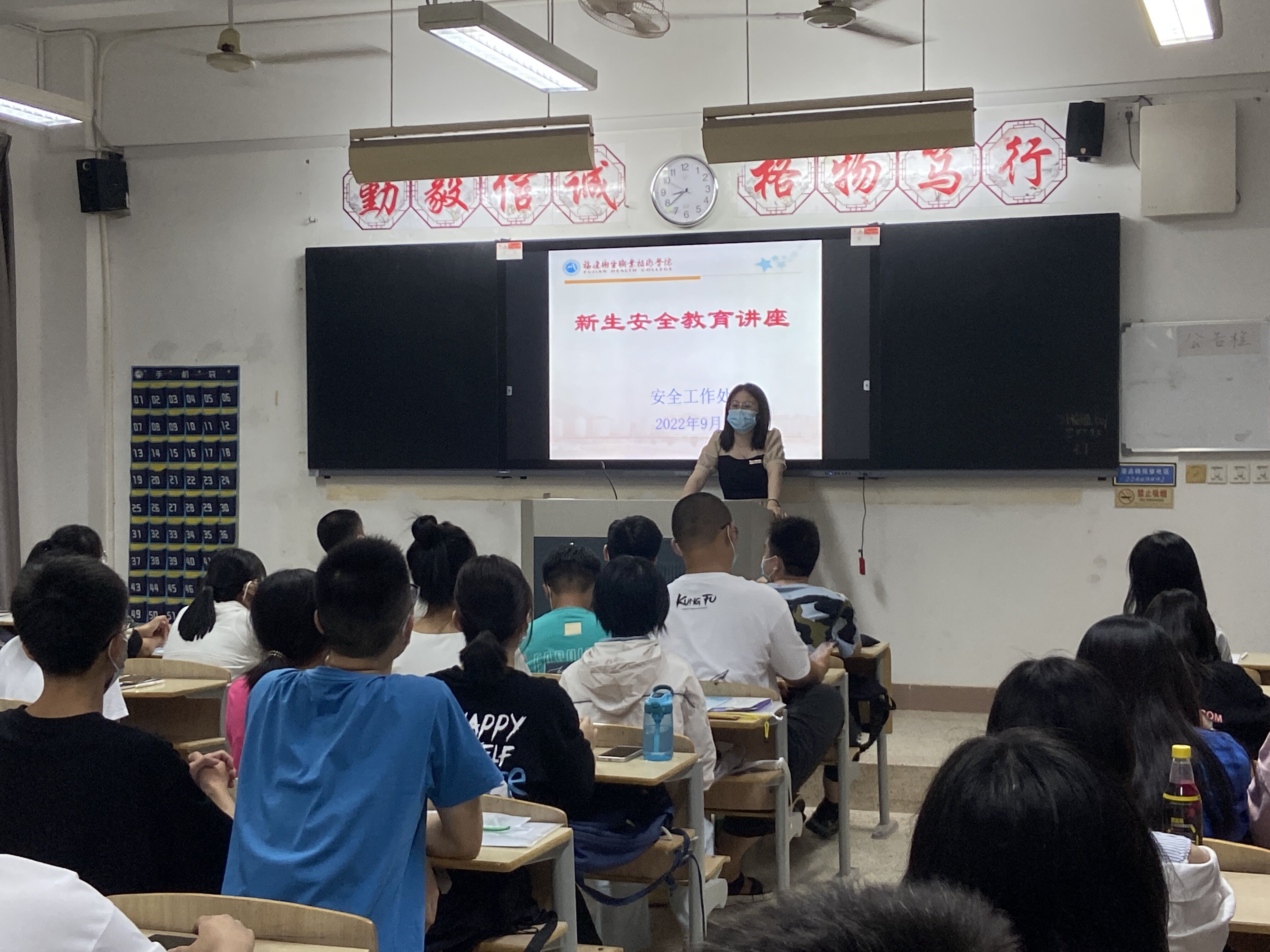 香港大红鹰论坛网